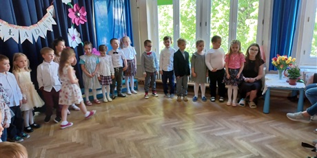 Powiększ grafikę: Dzień Mamy i Taty