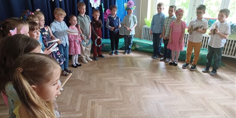 Powiększ grafikę: Dzień Mamy i Taty