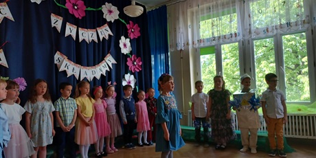 Powiększ grafikę: Dzień Mamy i Taty