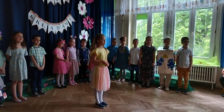 Powiększ grafikę: Dzień Mamy i Taty