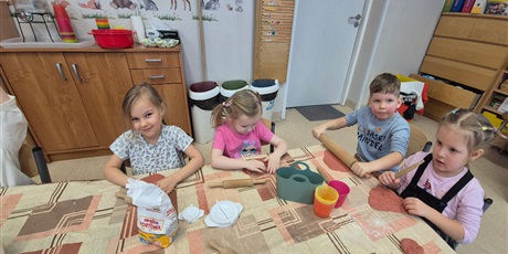 Powiększ grafikę: Dzień Pączka, czyli „Tłusty Czwartek”