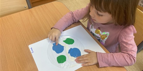 Powiększ grafikę: Dzień Ziemi