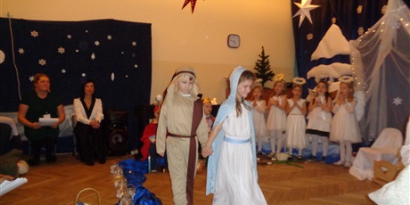 Powiększ grafikę: Jasełka