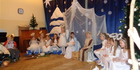 Powiększ grafikę: Jasełka
