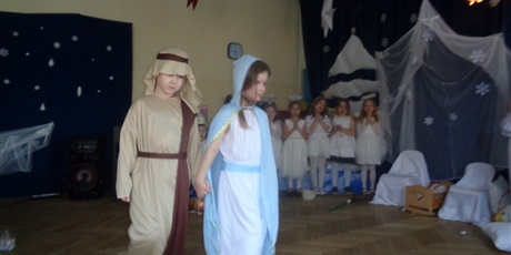 Powiększ grafikę: Jasełka