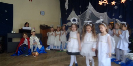 Powiększ grafikę: Jasełka