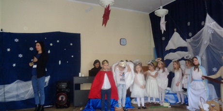 Powiększ grafikę: Jasełka