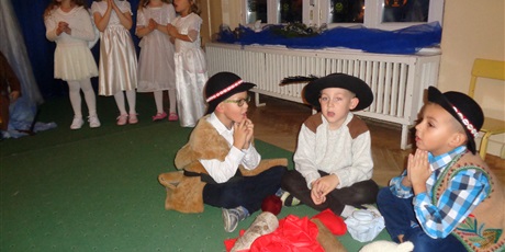 Powiększ grafikę: Jasełka w Koszałkach Opałkach