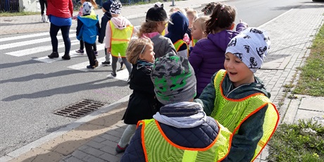 Powiększ grafikę: Koszałki Opałki na skrzyżowaniu