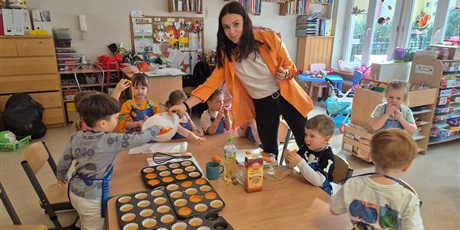 Powiększ grafikę: Marchewkowe babeczki