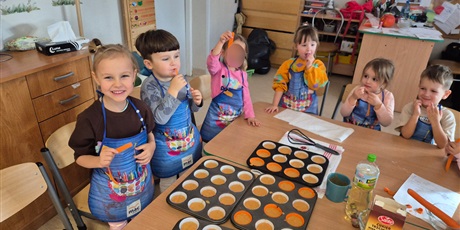 Powiększ grafikę: Marchewkowe babeczki