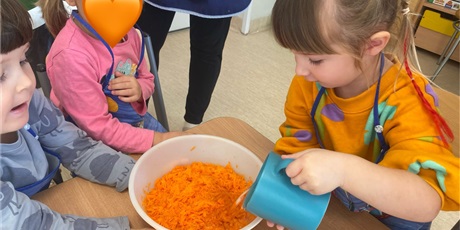 Powiększ grafikę: Marchewkowe babeczki