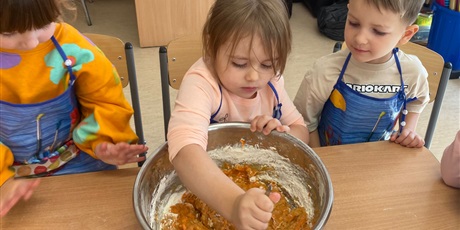 Powiększ grafikę: Marchewkowe babeczki