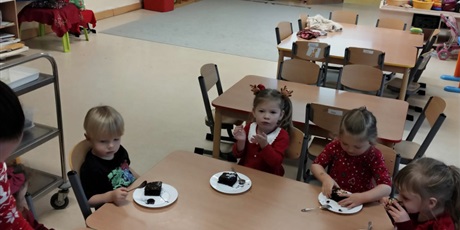 Powiększ grafikę: Mikołajki 