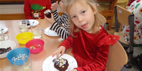 Powiększ grafikę: Mikołajki