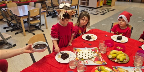 Powiększ grafikę: Mikołajkowa niespodzianka – słodkie dekorowanie 