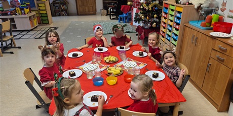 Powiększ grafikę: Mikołajkowa niespodzianka – słodkie dekorowanie 