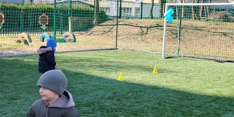 Powiększ grafikę: Niebieskie igrzyska