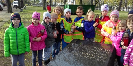 Powiększ grafikę: ,,Pamiętamy''