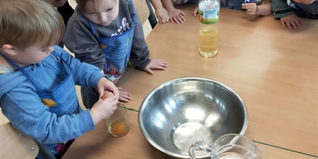 Powiększ grafikę: Pieczemy babeczki