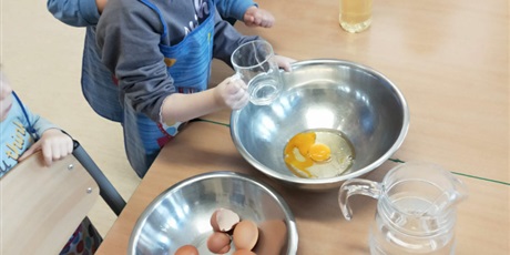 Powiększ grafikę: Pieczemy babeczki