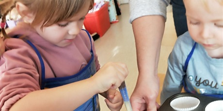 Powiększ grafikę: Pieczemy babeczki