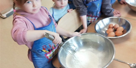 Powiększ grafikę: Pieczemy babeczki