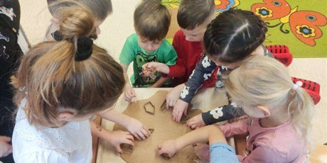 Powiększ grafikę: Pieczemy pierniczki