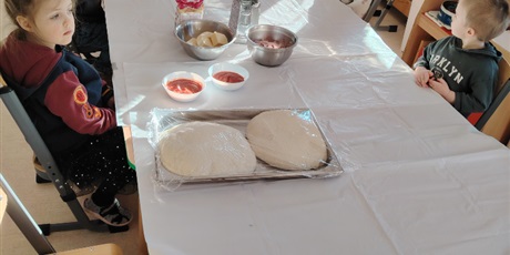 Powiększ grafikę: Pizza