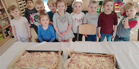 Powiększ grafikę: Pizza