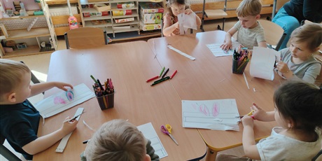 Powiększ grafikę: Poszukiwanie zajączka 