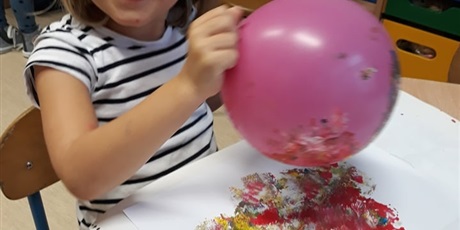Powiększ grafikę: Prace plastyczne,,Karnawałowe wariacje malowane farbą "