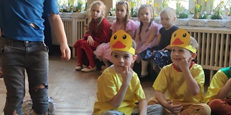 Powiększ grafikę: Przestawienie dla rodziców ,,Szewczyk Dratewka''