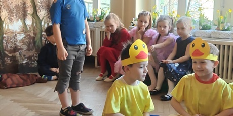 Powiększ grafikę: Przestawienie dla rodziców ,,Szewczyk Dratewka''