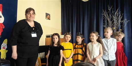 Powiększ grafikę: Przestawienie dla rodziców ,,Szewczyk Dratewka''