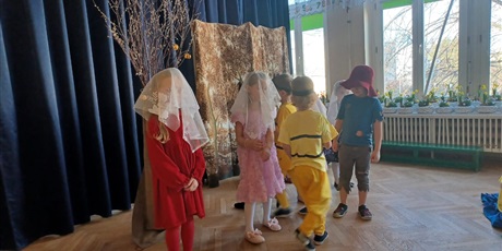 Powiększ grafikę: Przestawienie dla rodziców ,,Szewczyk Dratewka''