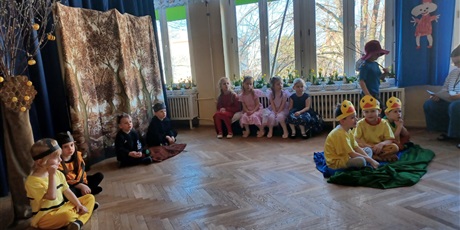 Powiększ grafikę: Przestawienie dla rodziców ,,Szewczyk Dratewka''