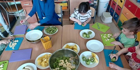 Powiększ grafikę: Sałatka owocowa