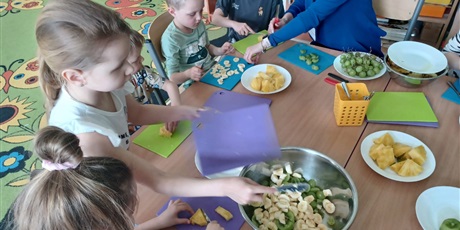 Powiększ grafikę: Sałatka owocowa