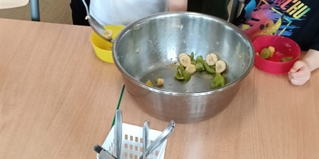 Powiększ grafikę: Sałatka owocowa