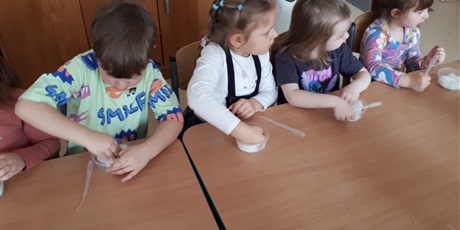 Powiększ grafikę: Siejemy rzeżuchę