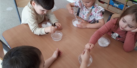 Powiększ grafikę: Siejemy rzeżuchę