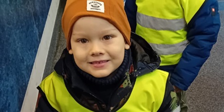 Powiększ grafikę: Spacer Chochlików na Pocztę Osiedlową – Listy do Świętego Mikołaja wysłane!