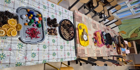 Powiększ grafikę: Świąteczne warsztaty z rodzicami w Przedszkolu „Wesołe Skrzaty”