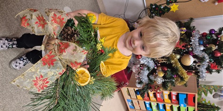 Powiększ grafikę: Świąteczne warsztaty z rodzicami w Przedszkolu „Wesołe Skrzaty”