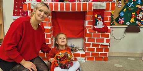 Powiększ grafikę: Świąteczne warsztaty z rodzicami w Przedszkolu „Wesołe Skrzaty”