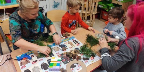 Powiększ grafikę: Świąteczne warsztaty z rodzinne w Elfach