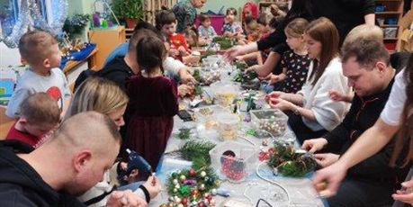 Powiększ grafikę: Świąteczne warsztaty z rodzinne w Elfach