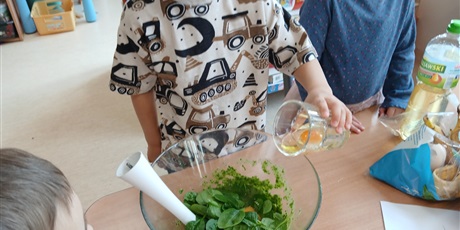 Powiększ grafikę: Szpinakowe mufinki