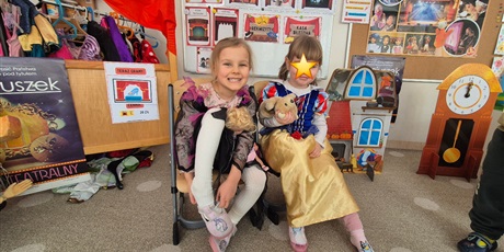 Powiększ grafikę: Tydzień teatru i kina w Chochlikach